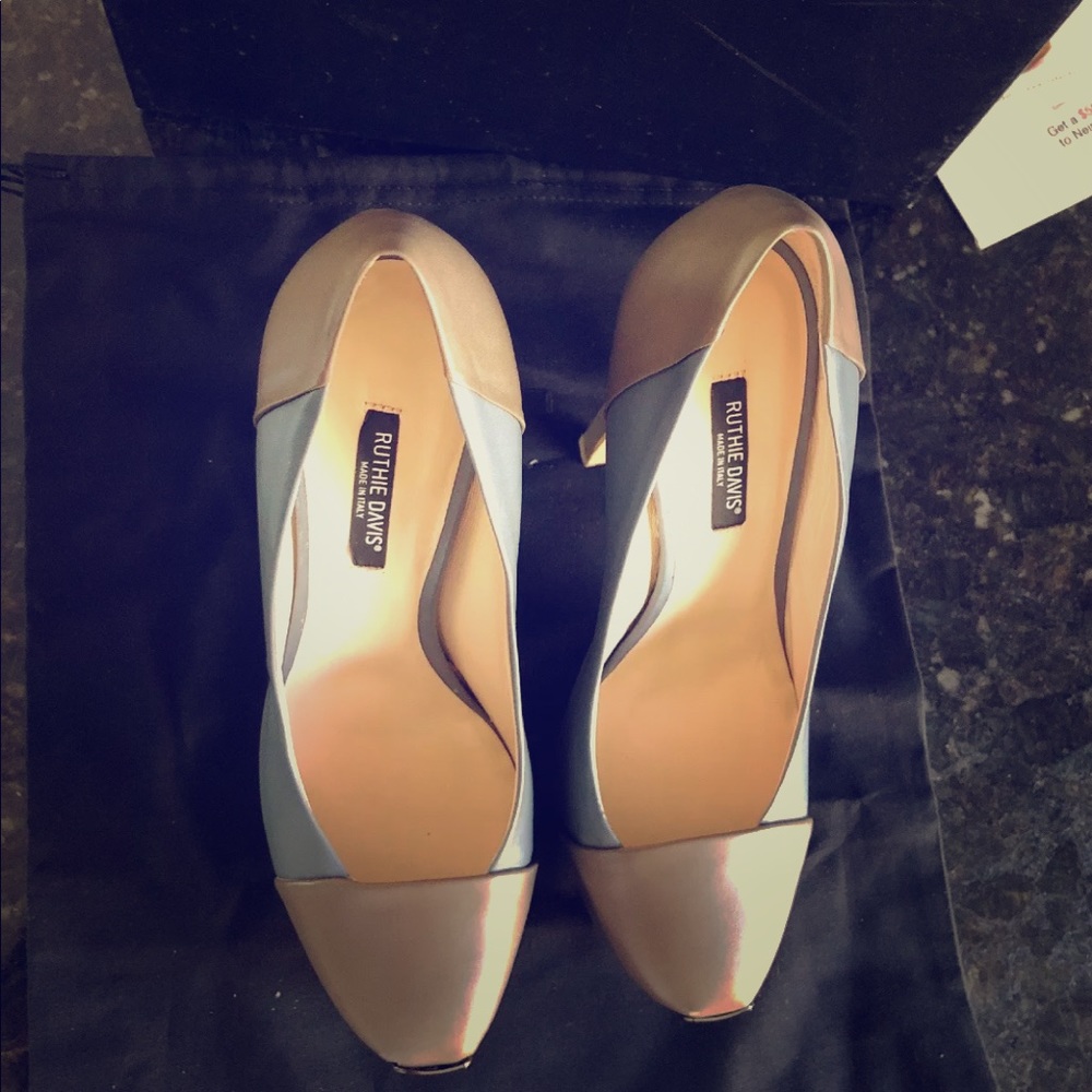 Ruthie Davis Cotillard Pumps